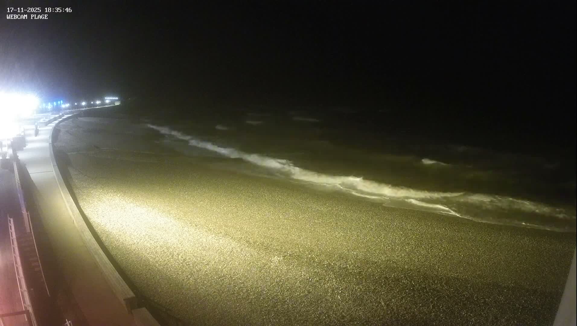 Plage de Saint-Valery-en-Caux  Beach Live Cam - Dieppe, Seine-Maritime, Normandie, France