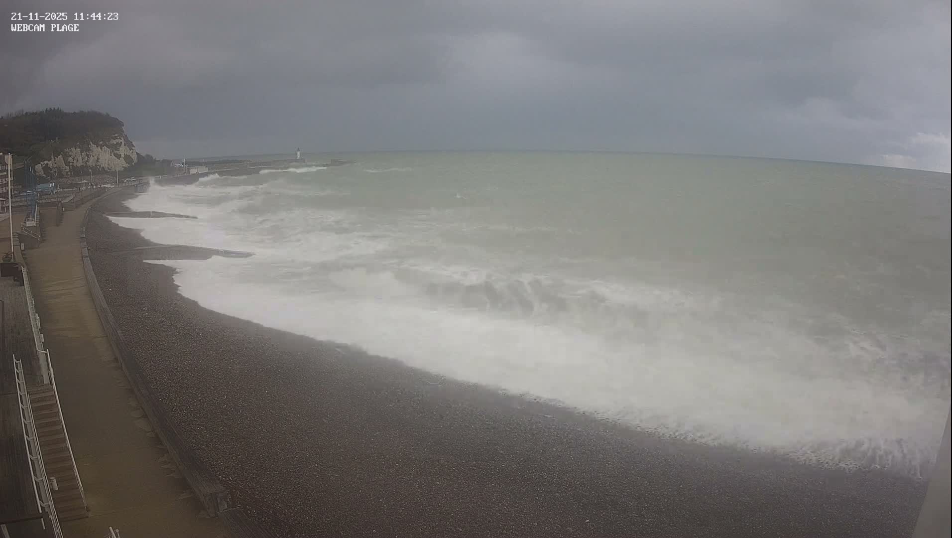 Plage de Saint-Valery-en-Caux  Beach Live Cam - Dieppe, Seine-Maritime, Normandie, France