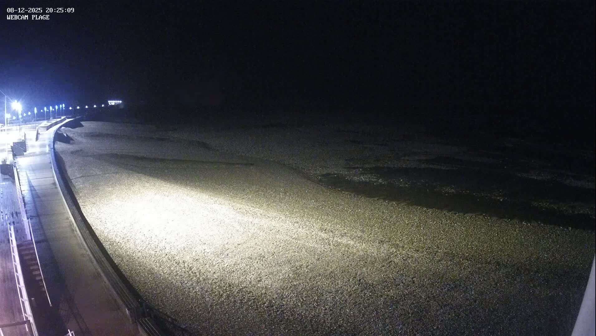 Plage de Saint-Valery-en-Caux  Beach Live Cam - Dieppe, Seine-Maritime, Normandie, France