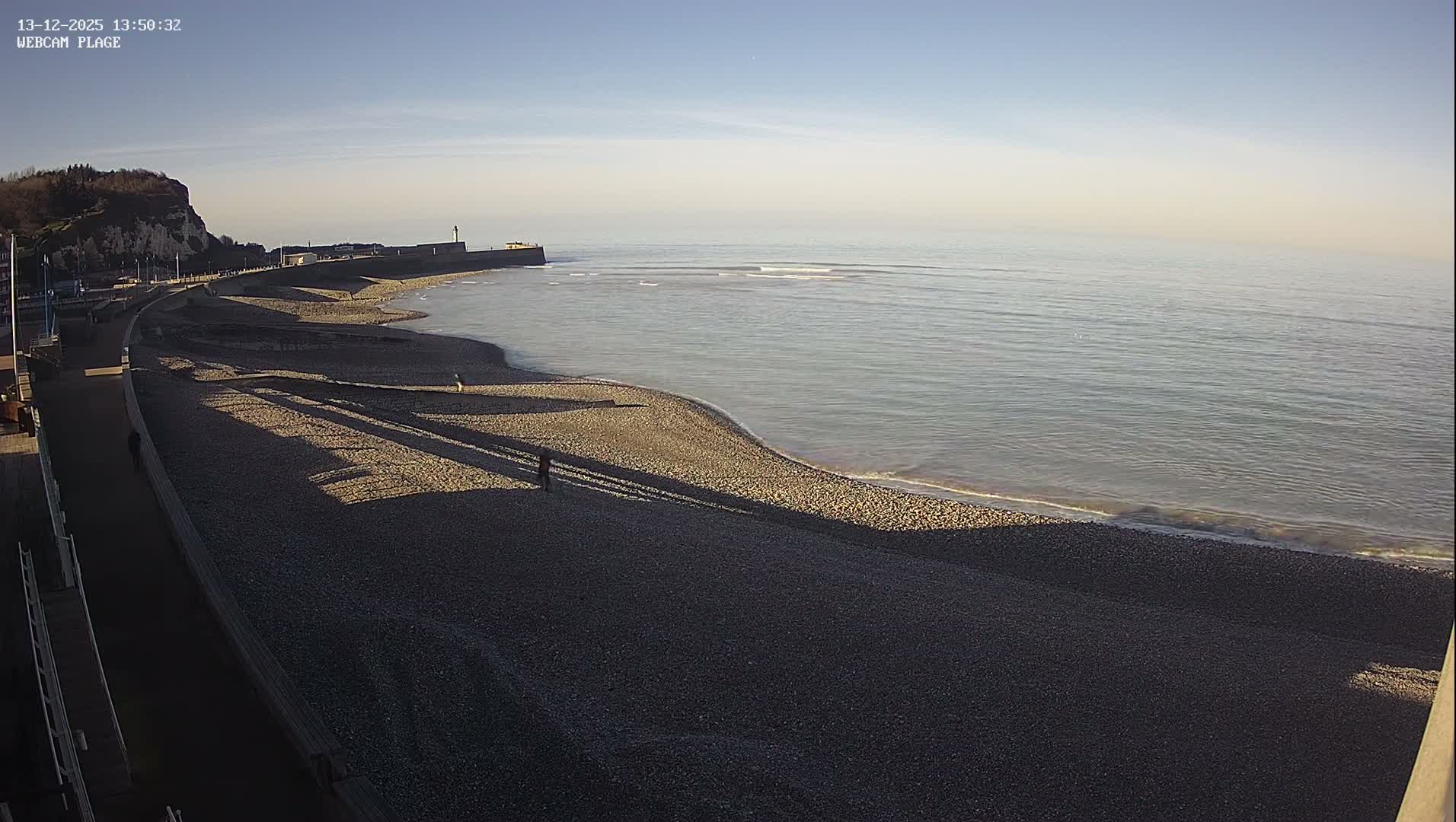 Plage de Saint-Valery-en-Caux  Beach Live Cam - Dieppe, Seine-Maritime, Normandie, France