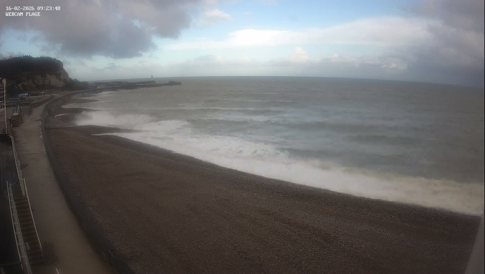Plage de Saint-Valery-en-Caux  Beach Live Cam - Dieppe, Seine-Maritime, Normandie, France