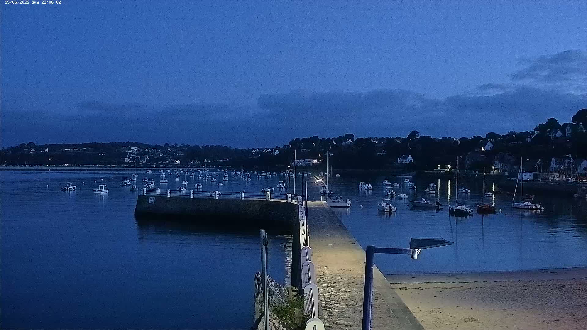 Locquirec Commune & Port Live Cam - Morlaix, Finistere, Bretagne, France