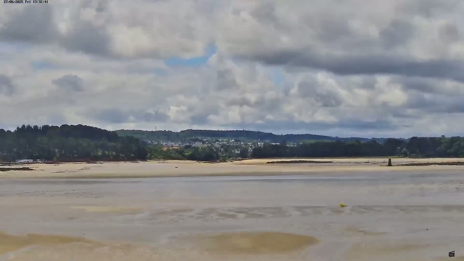 Locquirec Commune & Port Live Cam - Morlaix, Finistere, Bretagne, France