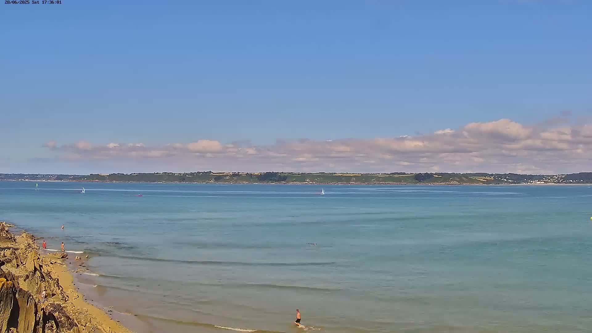 Locquirec Commune & Port Live Cam - Morlaix, Finistere, Bretagne, France