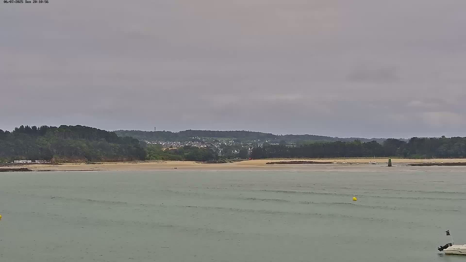 Locquirec Commune & Port Live Cam - Morlaix, Finistere, Bretagne, France