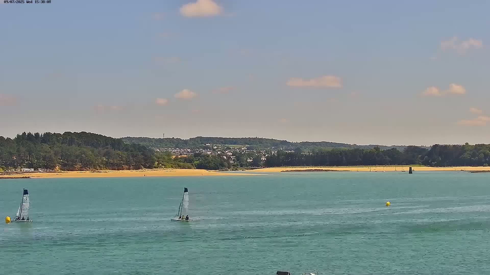 Locquirec Commune & Port Live Cam - Morlaix, Finistere, Bretagne, France