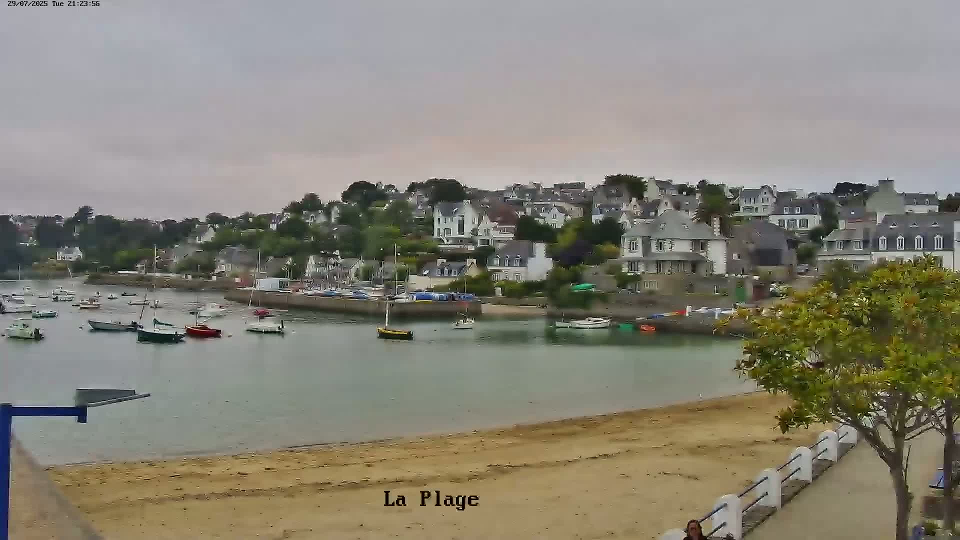 Locquirec Commune & Port Live Cam - Morlaix, Finistere, Bretagne, France