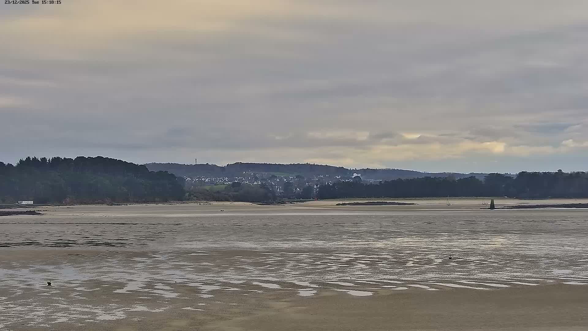 Locquirec Commune & Port Live Cam - Morlaix, Finistere, Bretagne, France