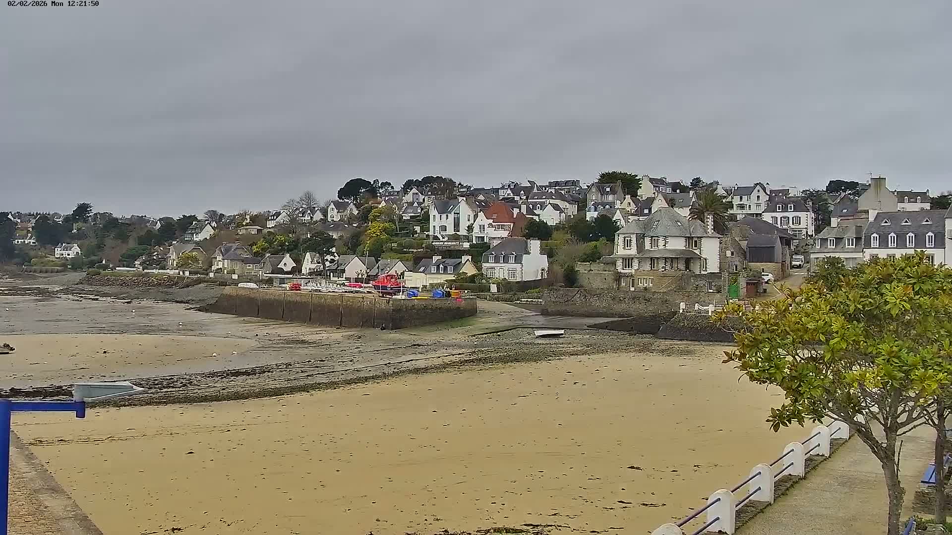 Locquirec Commune & Port Live Cam - Morlaix, Finistere, Bretagne, France