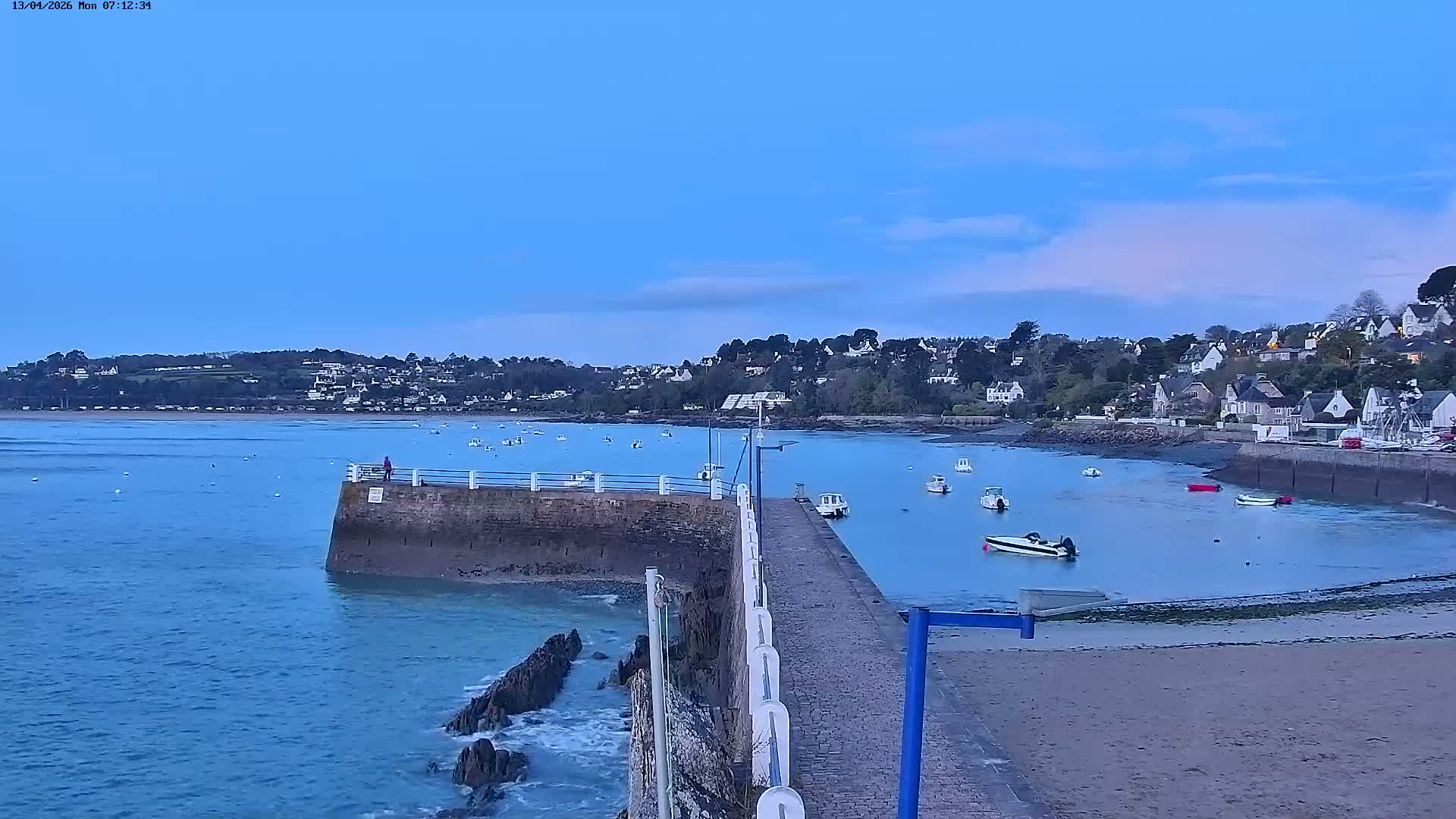 Locquirec Commune & Port Live Cam - Morlaix, Finistere, Bretagne, France