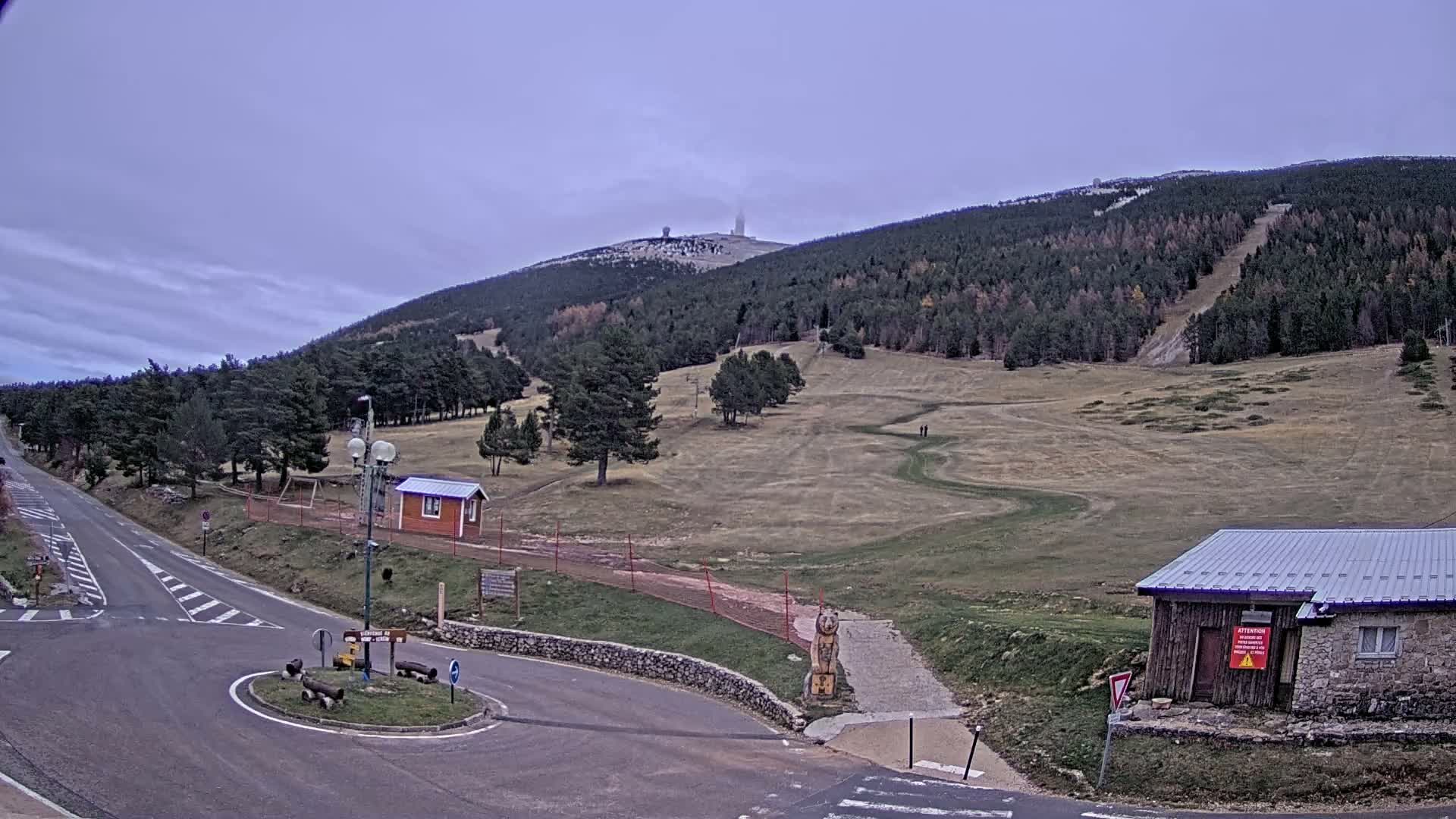 Montserein - Ventoux Mount Live Cam - Carpentras, Vaucluse, Provence-Alpes-Cote d’Azur