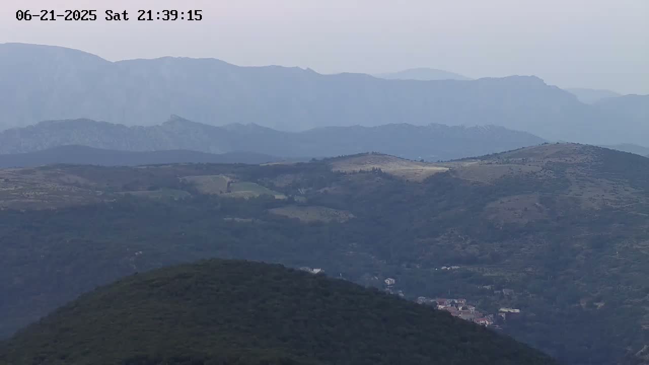 Prats de Sournia Village Live Cam - Prades, Pyrenees-Orientales, Occitanie, France
