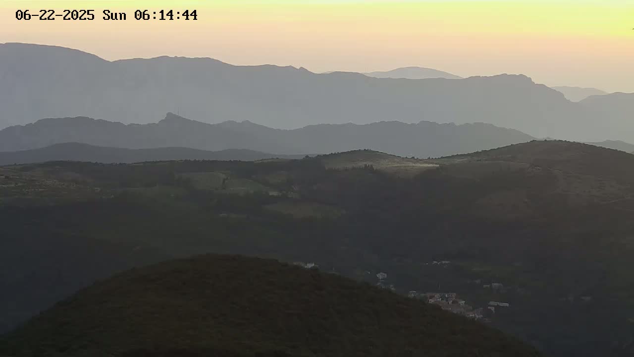 Prats de Sournia Village Live Cam - Prades, Pyrenees-Orientales, Occitanie, France