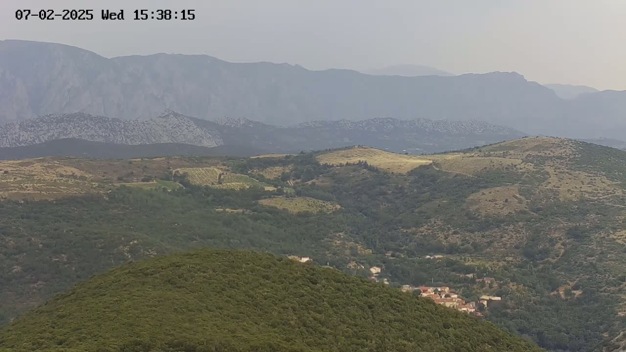 Prats de Sournia Village Live Cam - Prades, Pyrenees-Orientales, Occitanie, France
