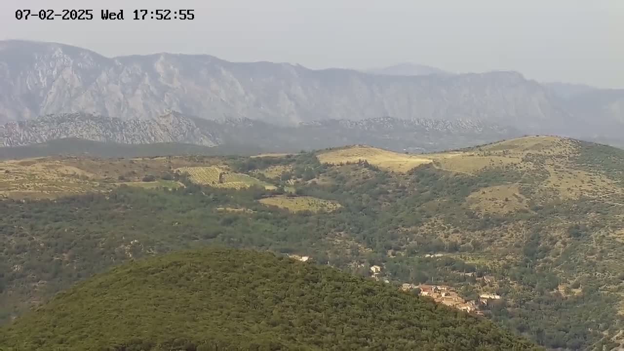 Prats de Sournia Village Live Cam - Prades, Pyrenees-Orientales, Occitanie, France