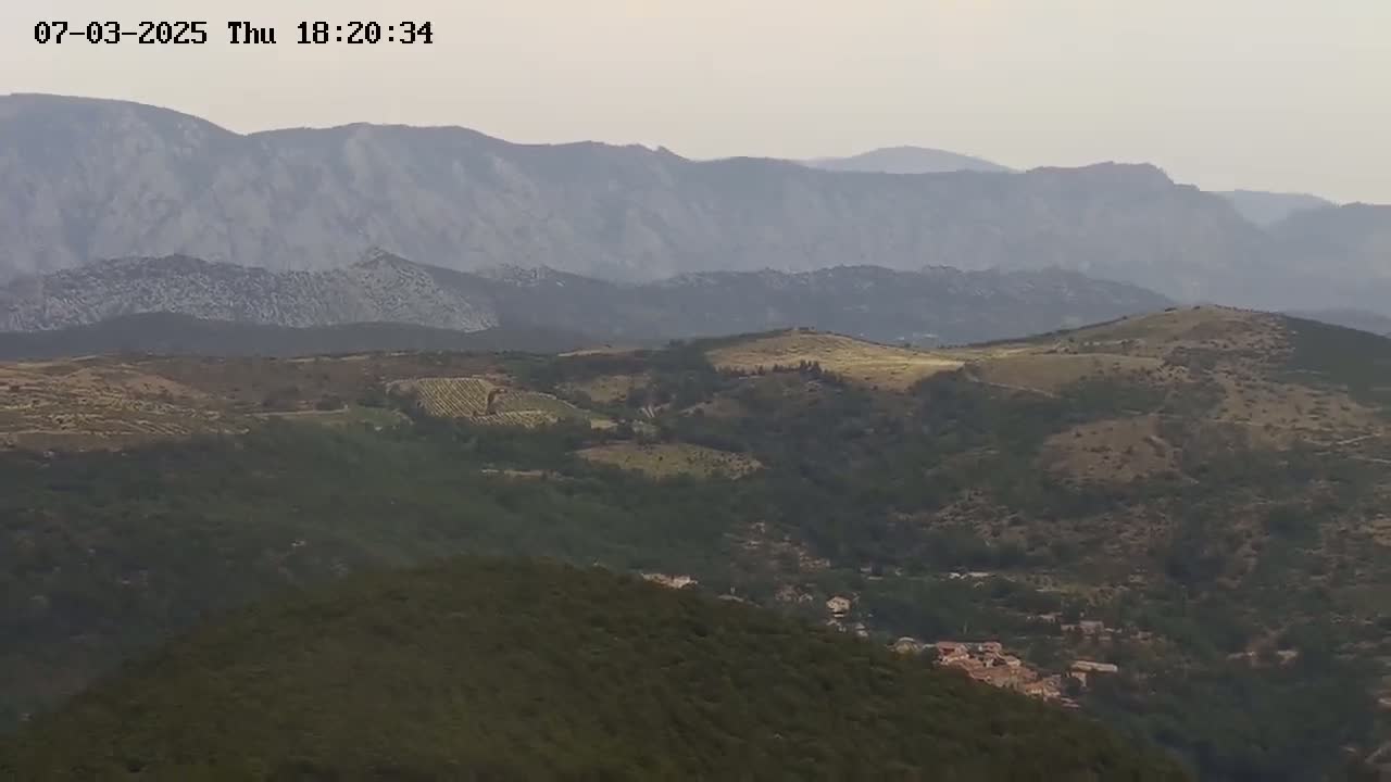 Prats de Sournia Village Live Cam - Prades, Pyrenees-Orientales, Occitanie, France