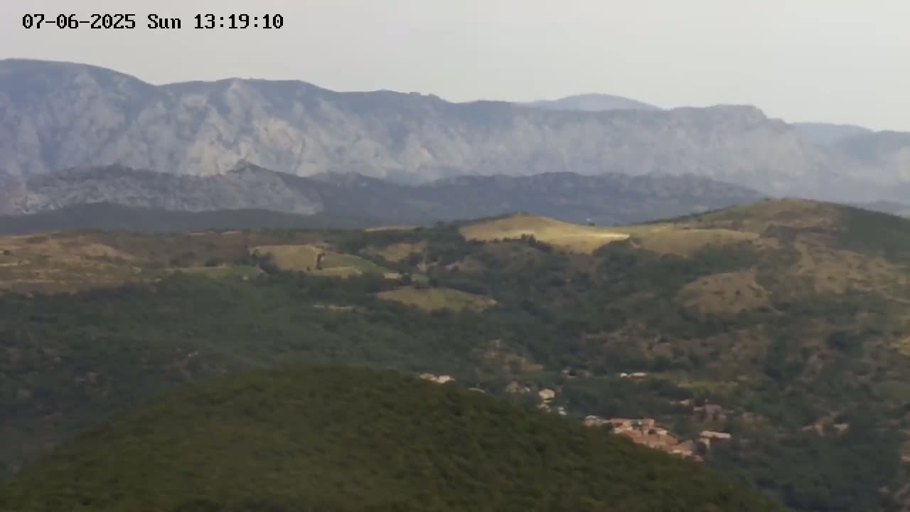 Prats de Sournia Village Live Cam - Prades, Pyrenees-Orientales, Occitanie, France
