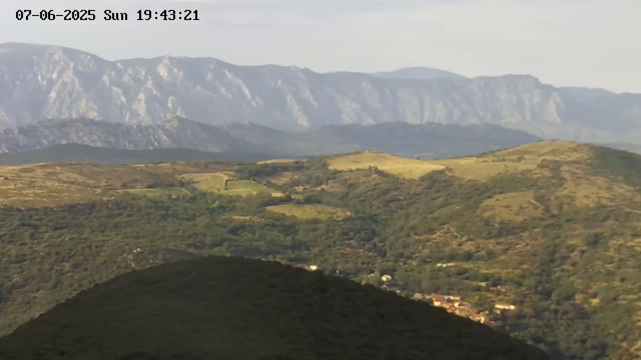 Prats de Sournia Village Live Cam - Prades, Pyrenees-Orientales, Occitanie, France