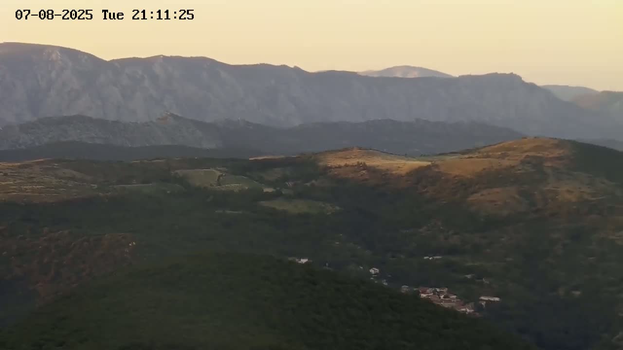 Prats de Sournia Village Live Cam - Prades, Pyrenees-Orientales, Occitanie, France