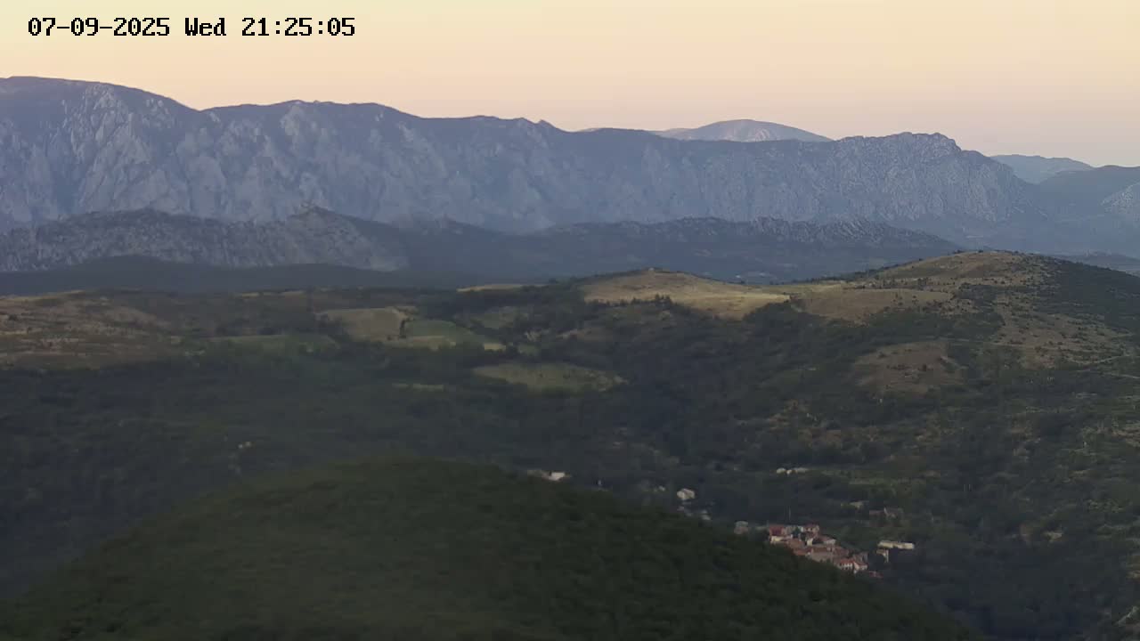Prats de Sournia Village Live Cam - Prades, Pyrenees-Orientales, Occitanie, France