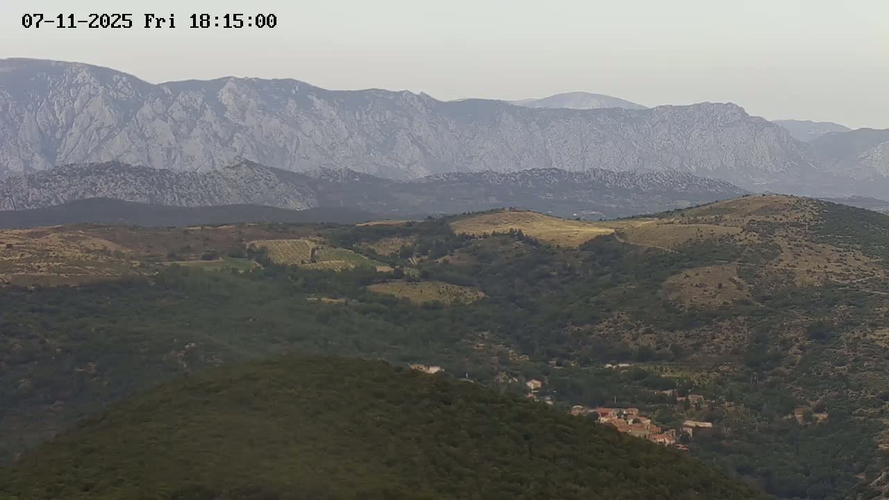 Prats de Sournia Village Live Cam - Prades, Pyrenees-Orientales, Occitanie, France