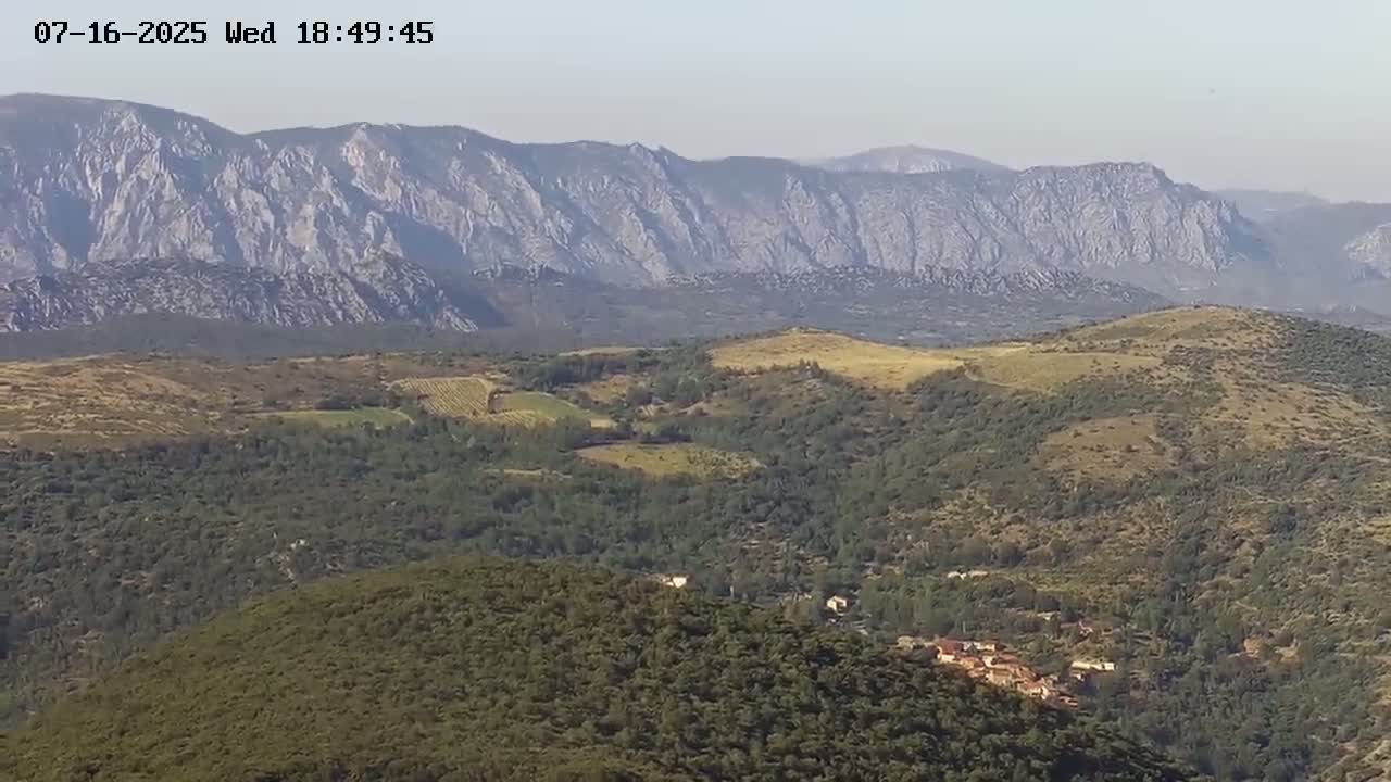 Prats de Sournia Village Live Cam - Prades, Pyrenees-Orientales, Occitanie, France