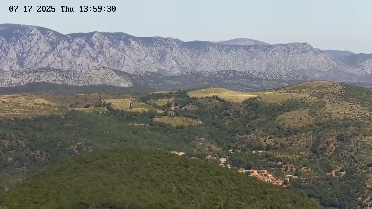 Prats de Sournia Village Live Cam - Prades, Pyrenees-Orientales, Occitanie, France