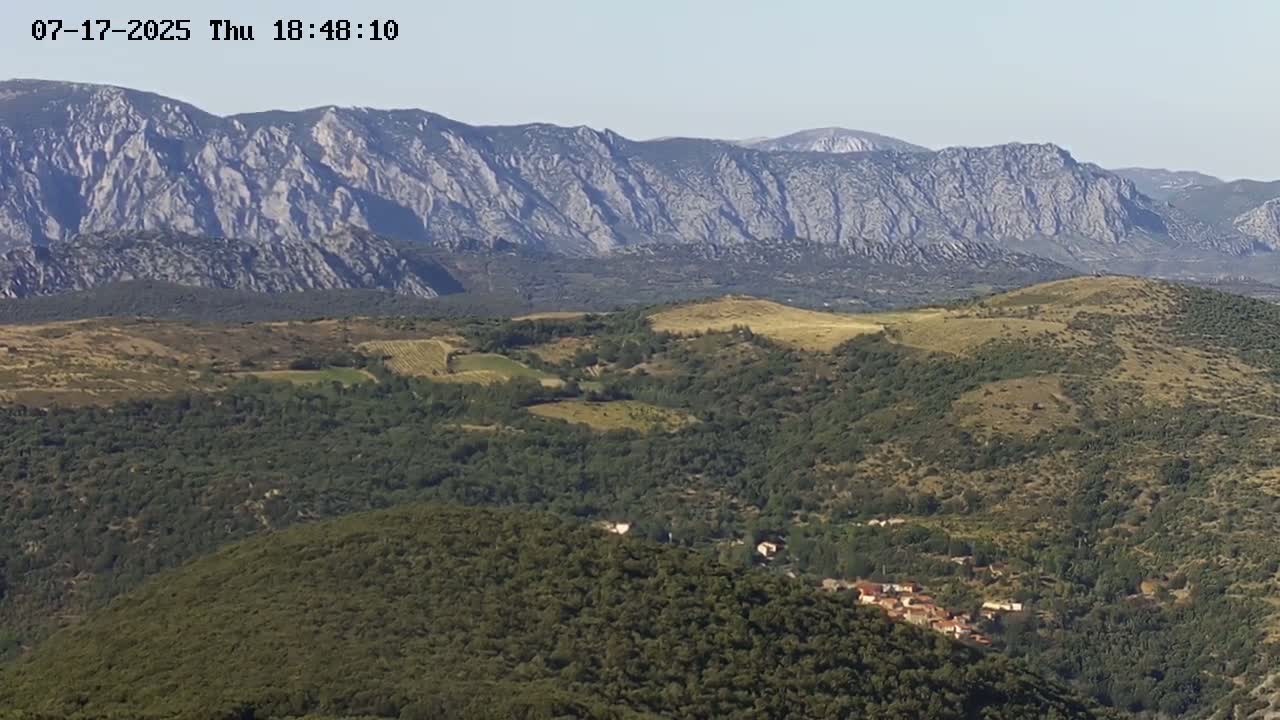 Prats de Sournia Village Live Cam - Prades, Pyrenees-Orientales, Occitanie, France