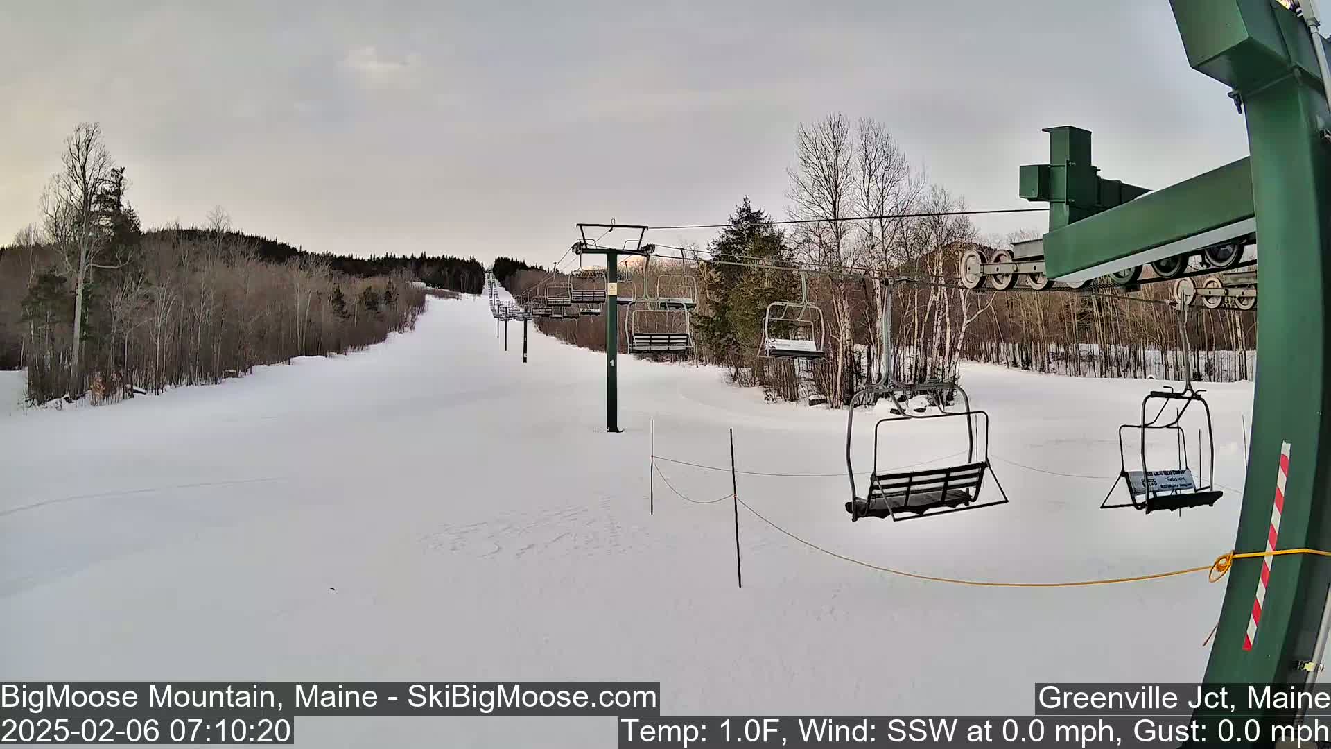 Big Moose Mountain Live Cam 2  Chairlift View - , Maine USA