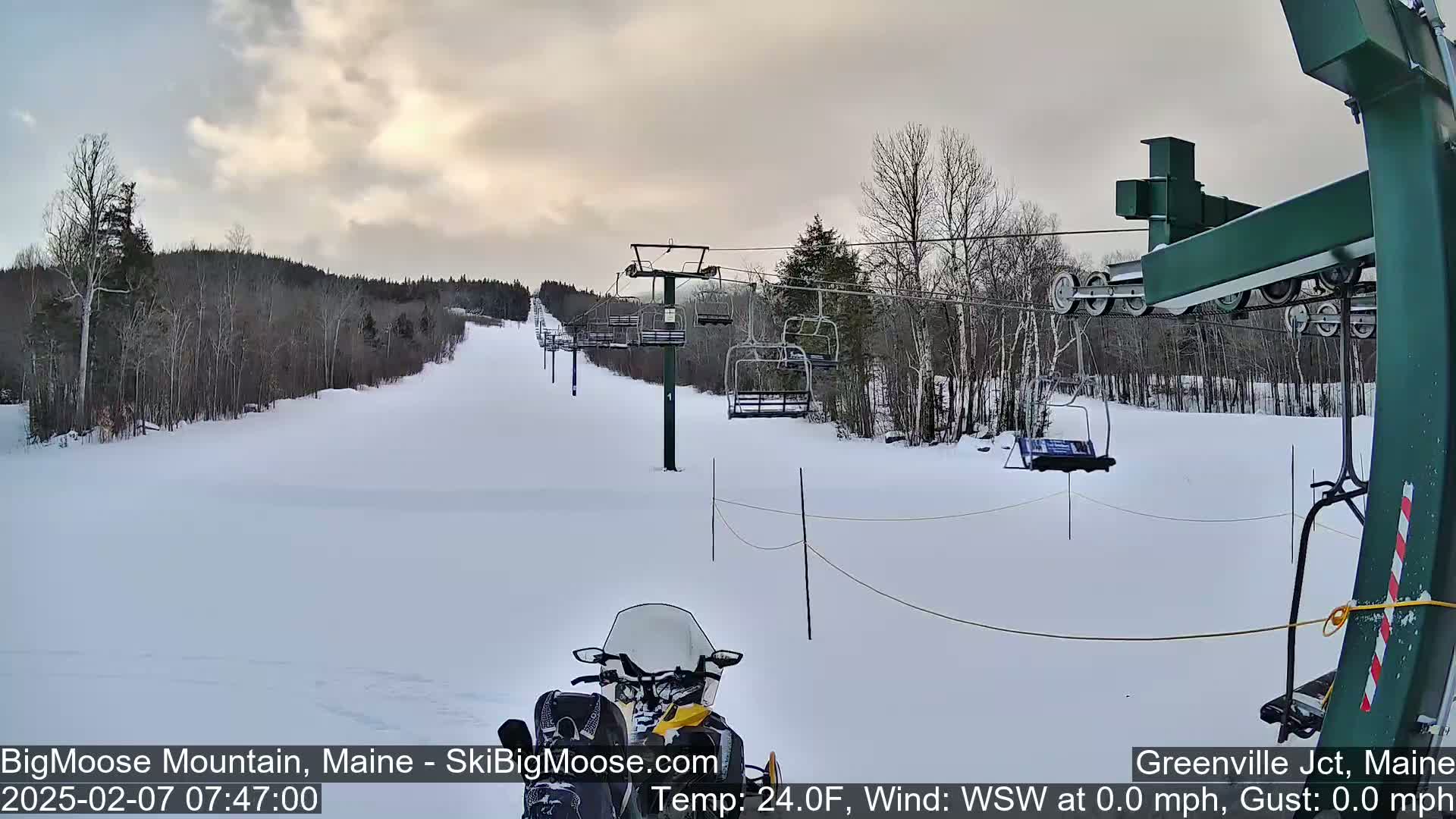 Big Moose Mountain Live Cam 2  Chairlift View - , Maine USA