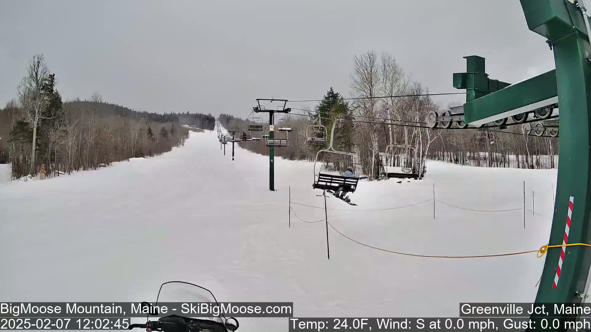 Big Moose Mountain Live Cam 2  Chairlift View - , Maine USA