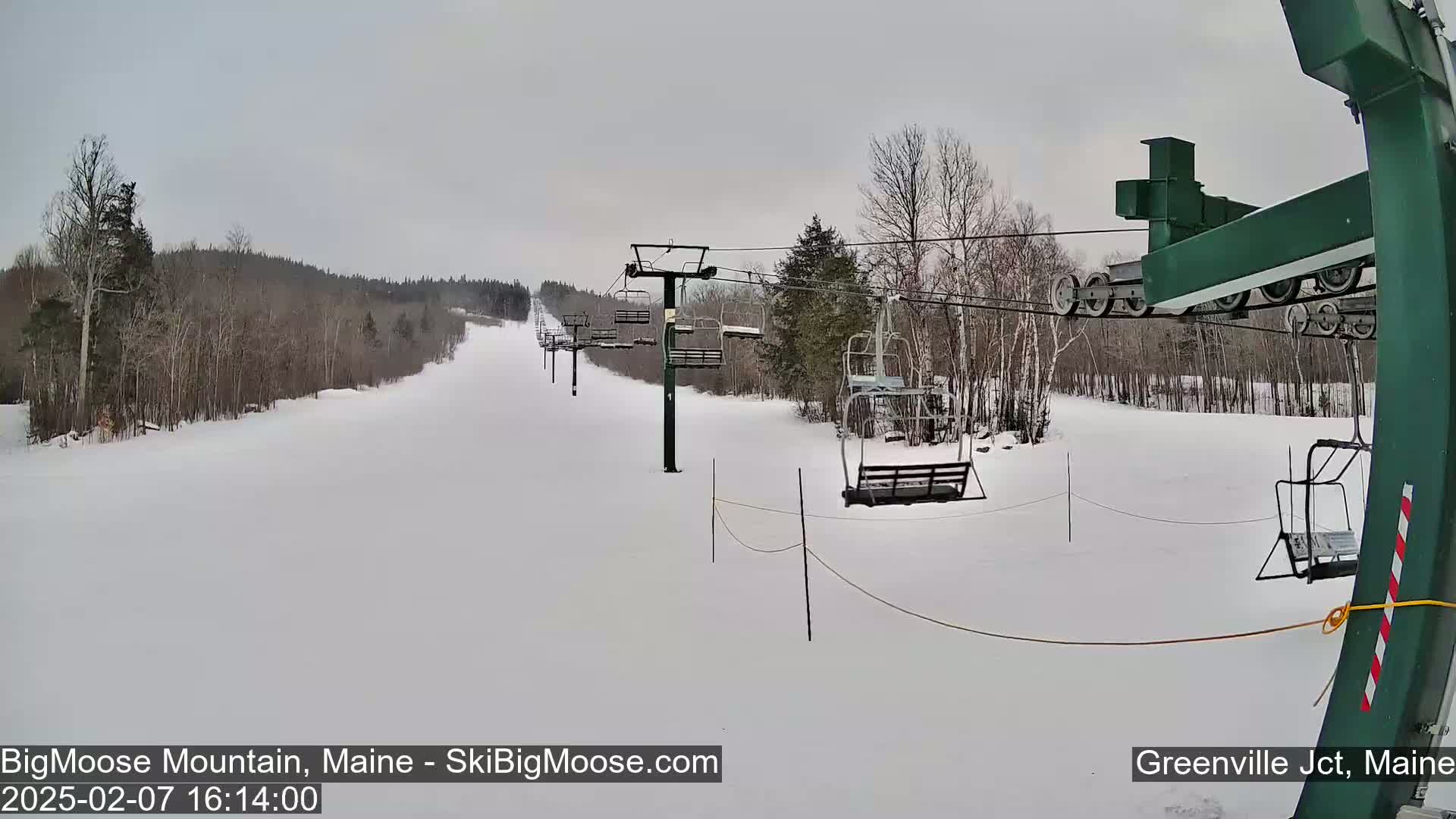 Big Moose Mountain Live Cam 2  Chairlift View - , Maine USA