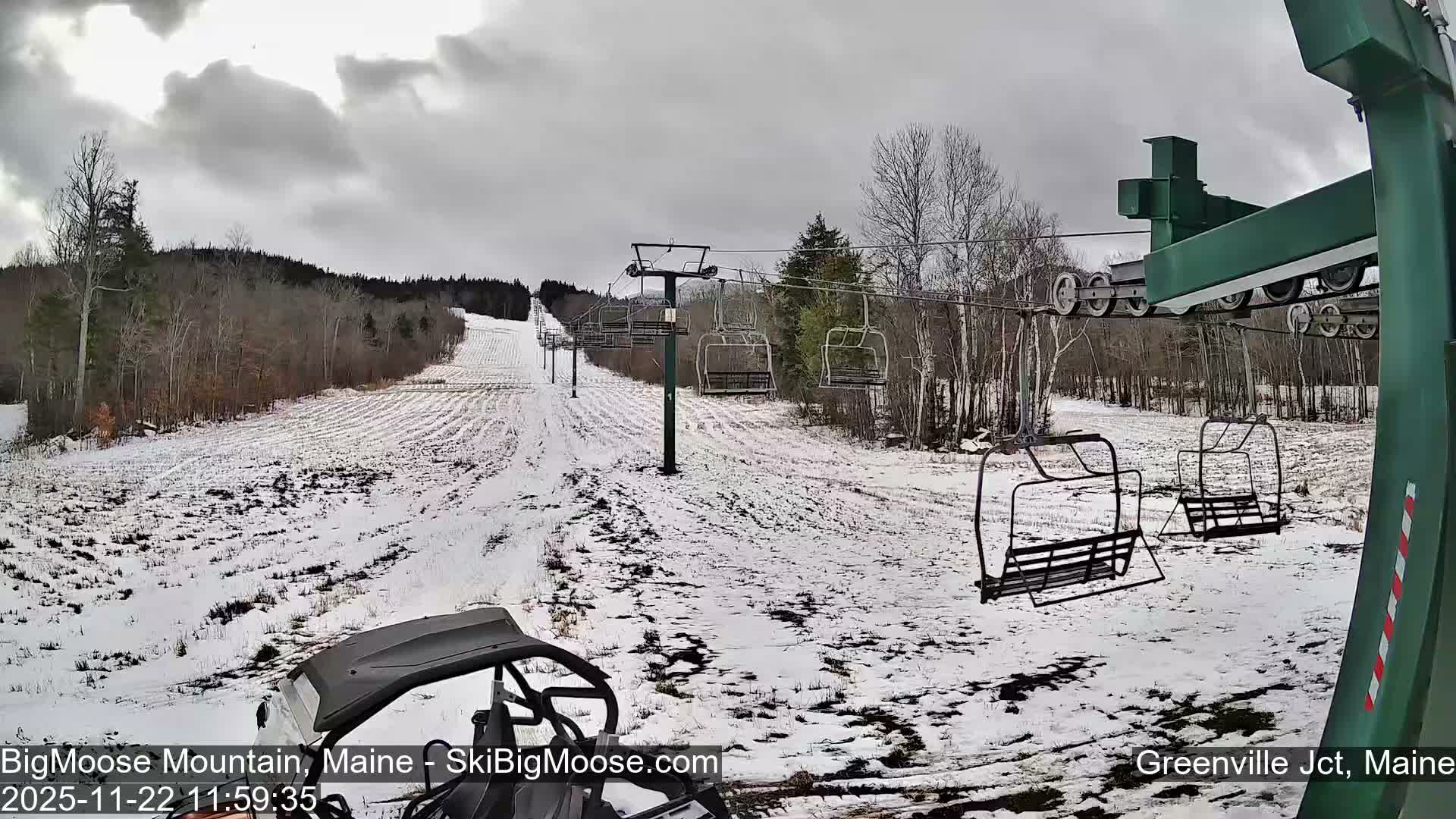 Big Moose Mountain Live Cam 2  Chairlift View - , Maine USA