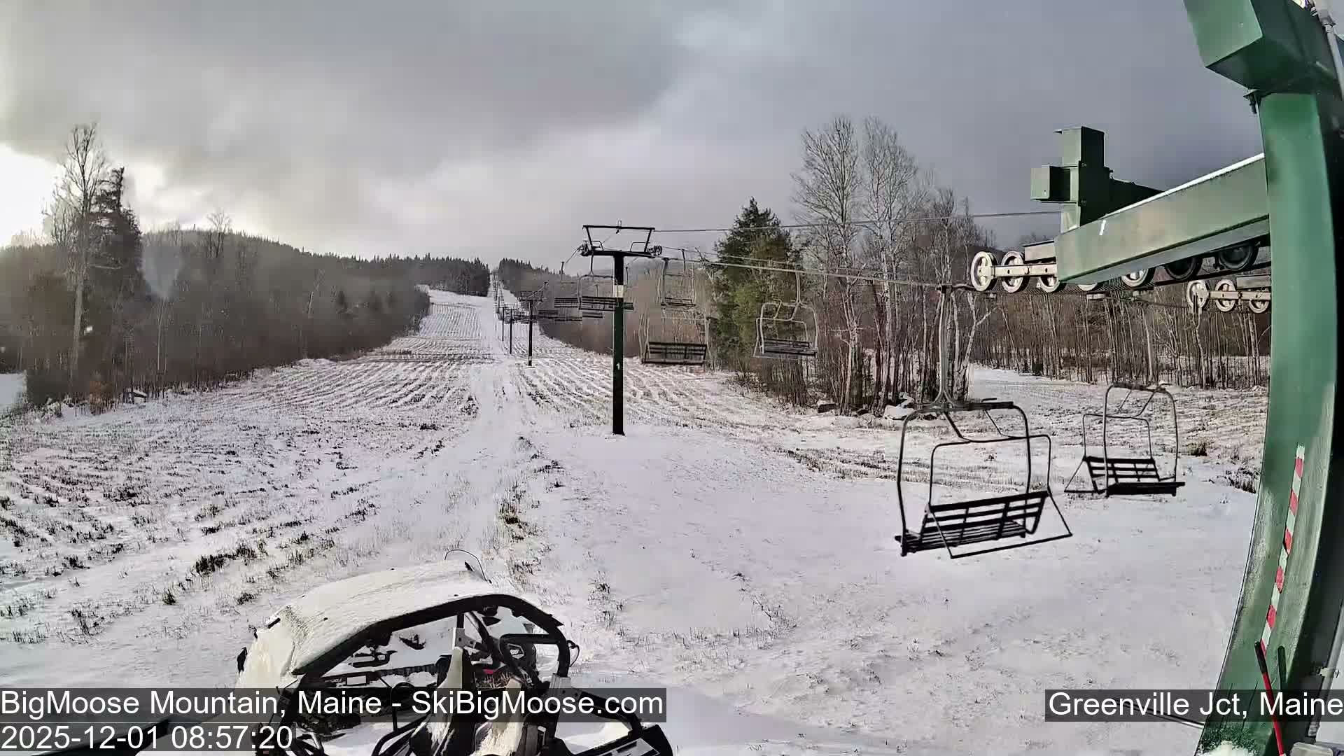Big Moose Mountain Live Cam 2  Chairlift View - , Maine USA