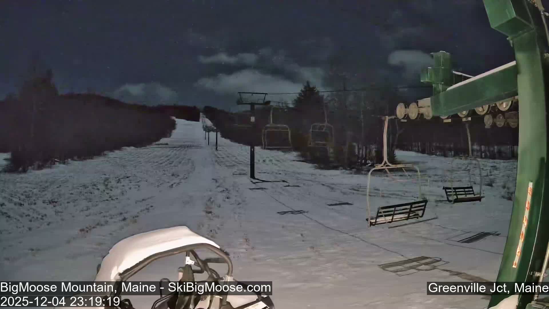 Big Moose Mountain Live Cam 2  Chairlift View - , Maine USA