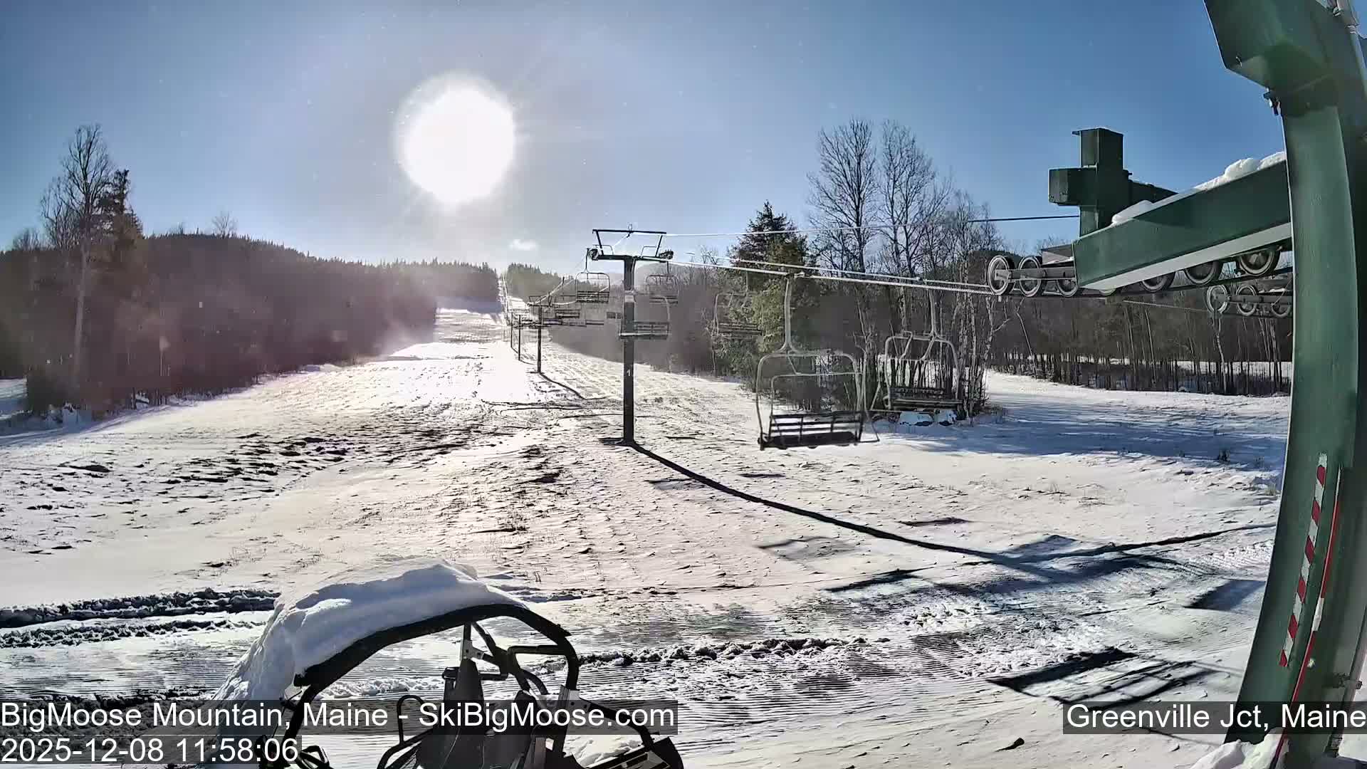 Big Moose Mountain Live Cam 2  Chairlift View - , Maine USA