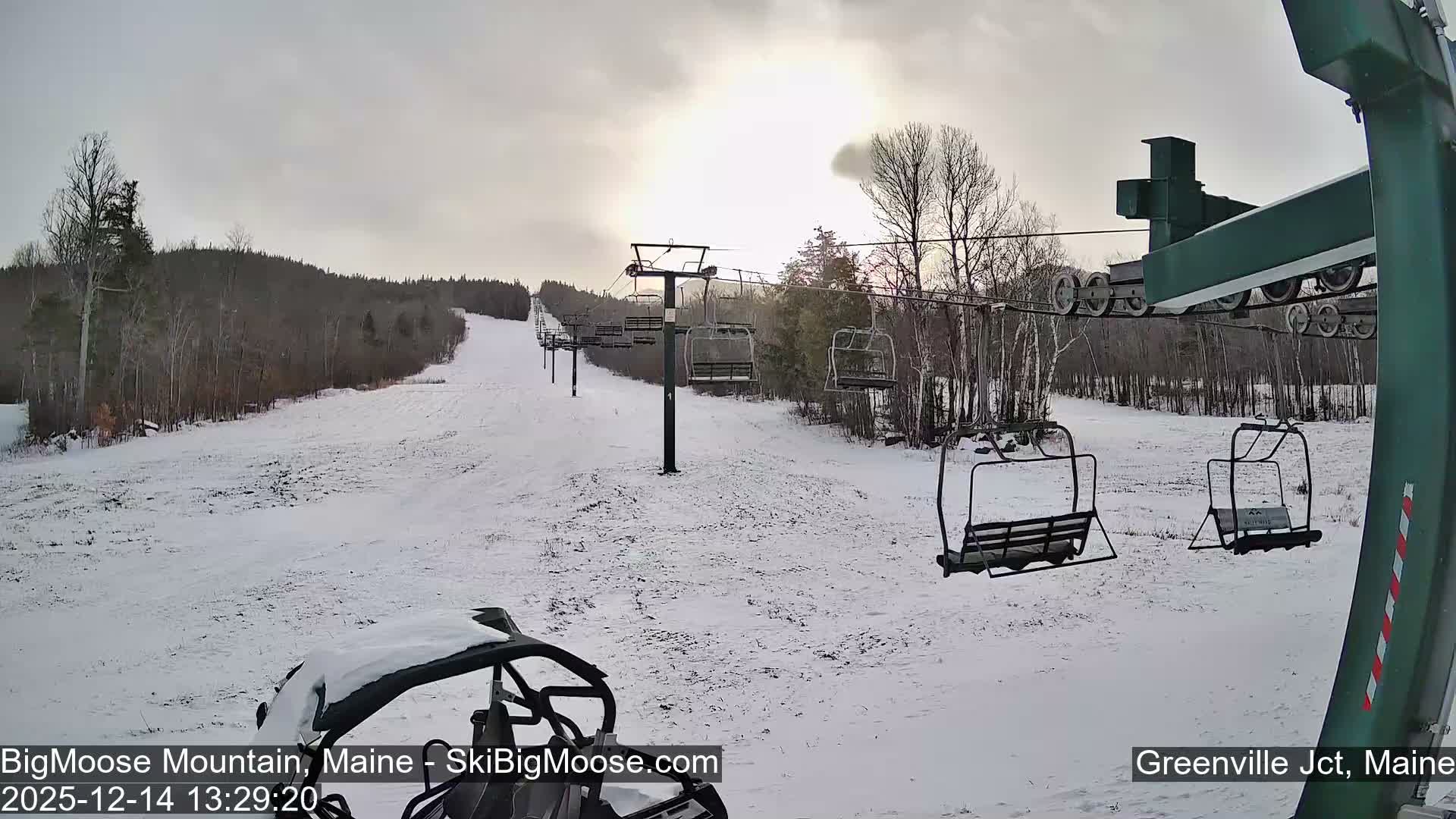 Big Moose Mountain Live Cam 2  Chairlift View - , Maine USA