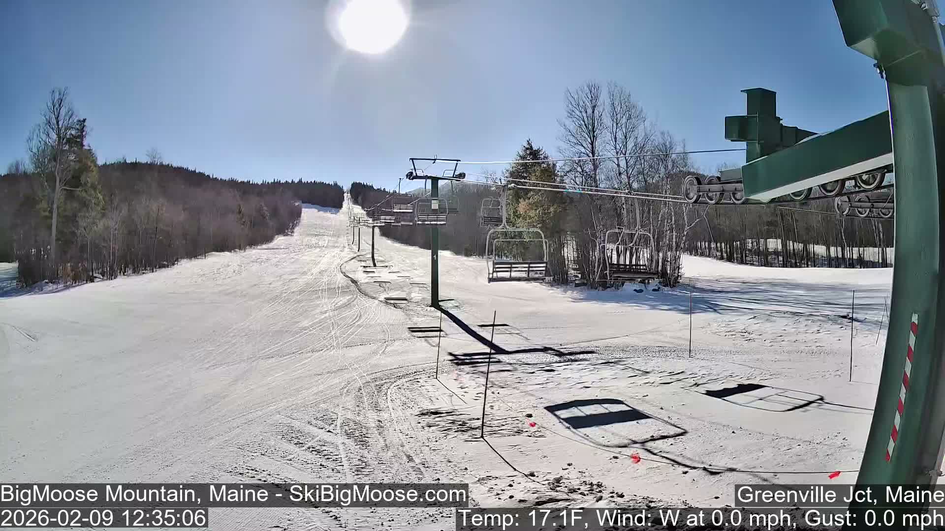Big Moose Mountain Live Cam 2  Chairlift View - , Maine USA