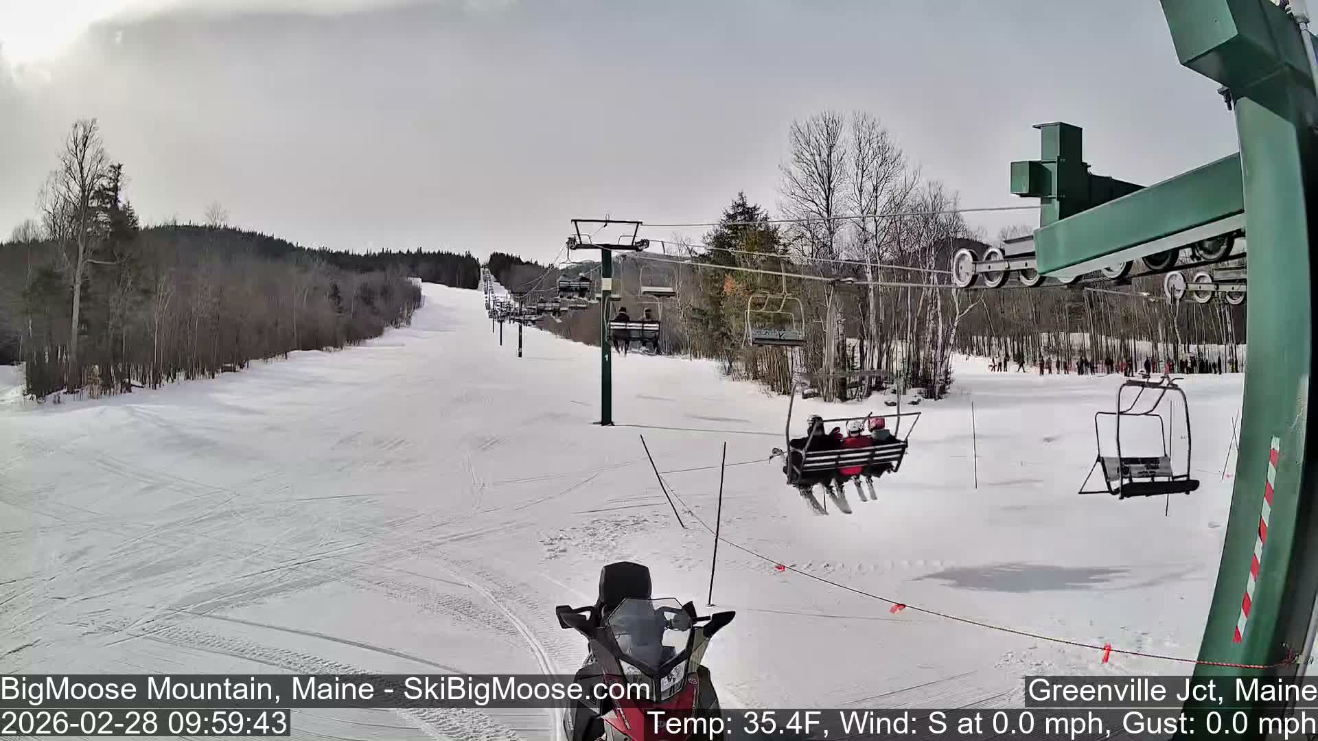 Big Moose Mountain Live Cam 2  Chairlift View - , Maine USA