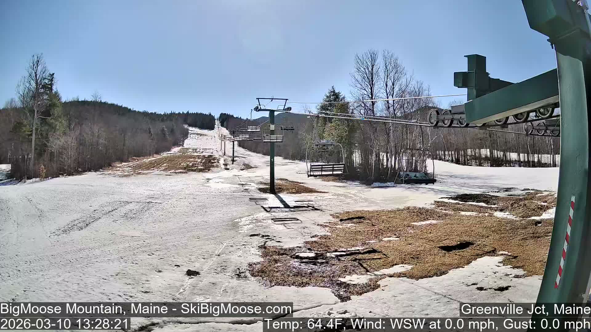 Big Moose Mountain Live Cam 2  Chairlift View - , Maine USA