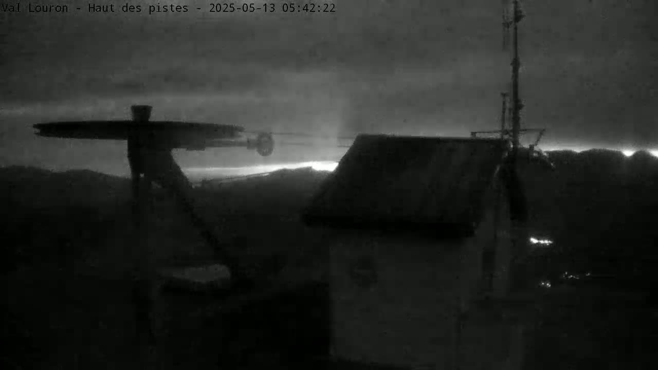 Loudenvielle, Val Louron Ski Slopes Live Cam - Bagnères-de-Bigorre, Hautes-Pyrenees, 	Occitanie, France