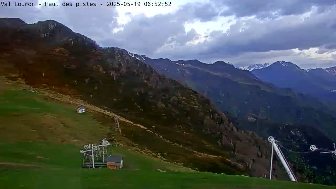 Loudenvielle, Val Louron Ski Slopes Live Cam - Bagnères-de-Bigorre, Hautes-Pyrenees, 	Occitanie, France
