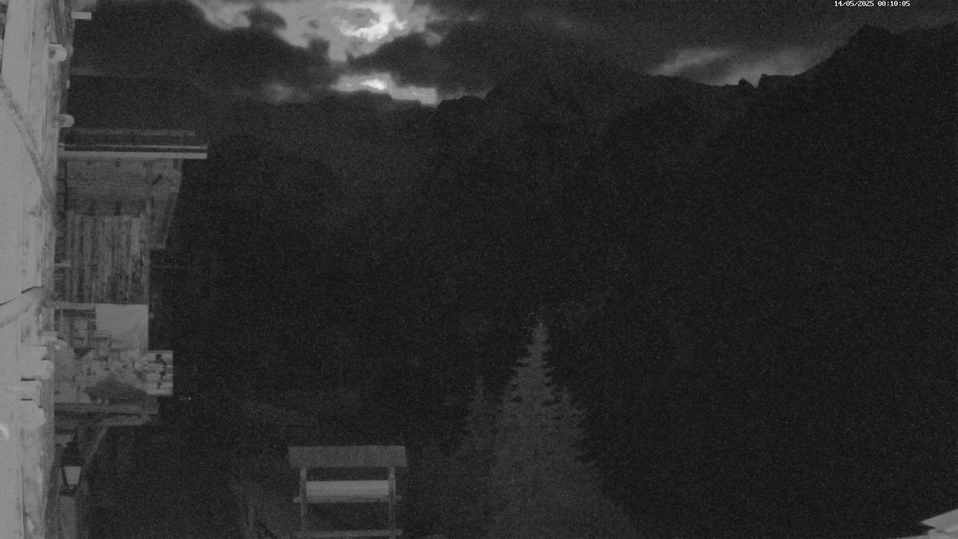Saint-Véran Village Live Cam - Briancon, Hautes-Alpes, Provence-Alpes-Cote d’Azur, France