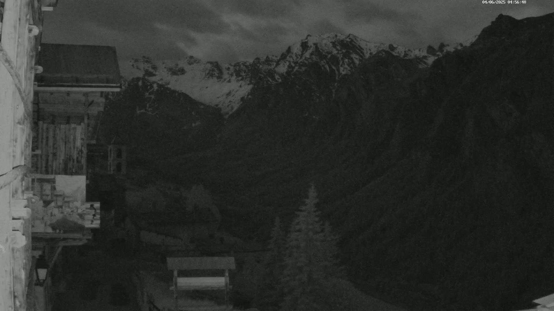 Saint-Véran Village Live Cam - Briancon, Hautes-Alpes, Provence-Alpes-Cote d’Azur, France