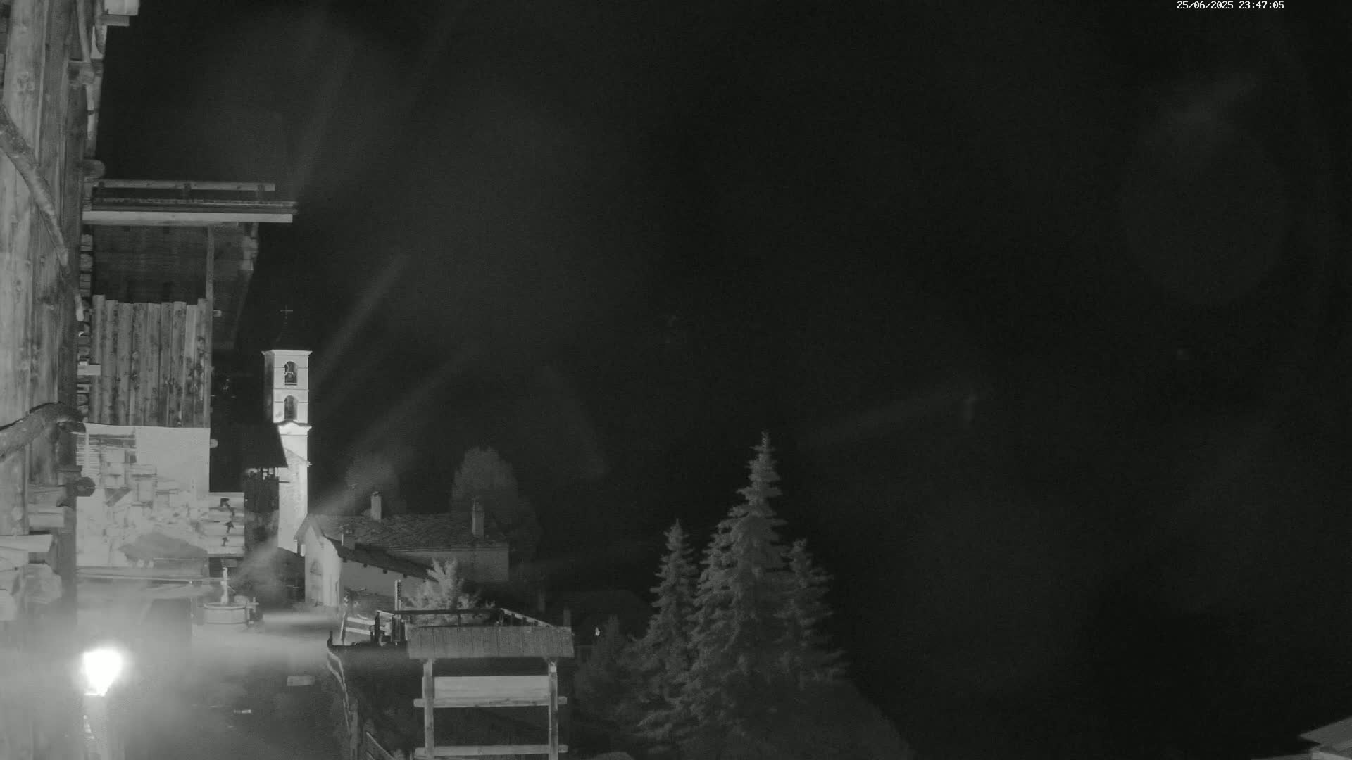 Saint-Véran Village Live Cam - Briancon, Hautes-Alpes, Provence-Alpes-Cote d’Azur, France