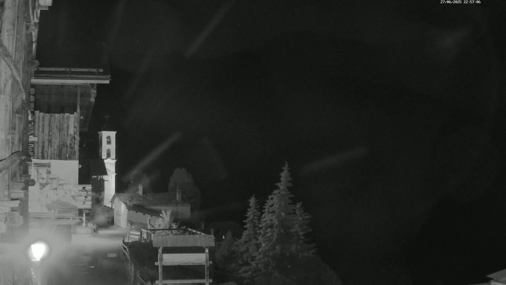 Saint-Véran Village Live Cam - Briancon, Hautes-Alpes, Provence-Alpes-Cote d’Azur, France
