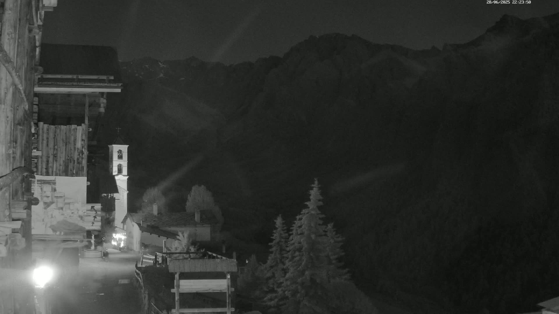 Saint-Véran Village Live Cam - Briancon, Hautes-Alpes, Provence-Alpes-Cote d’Azur, France