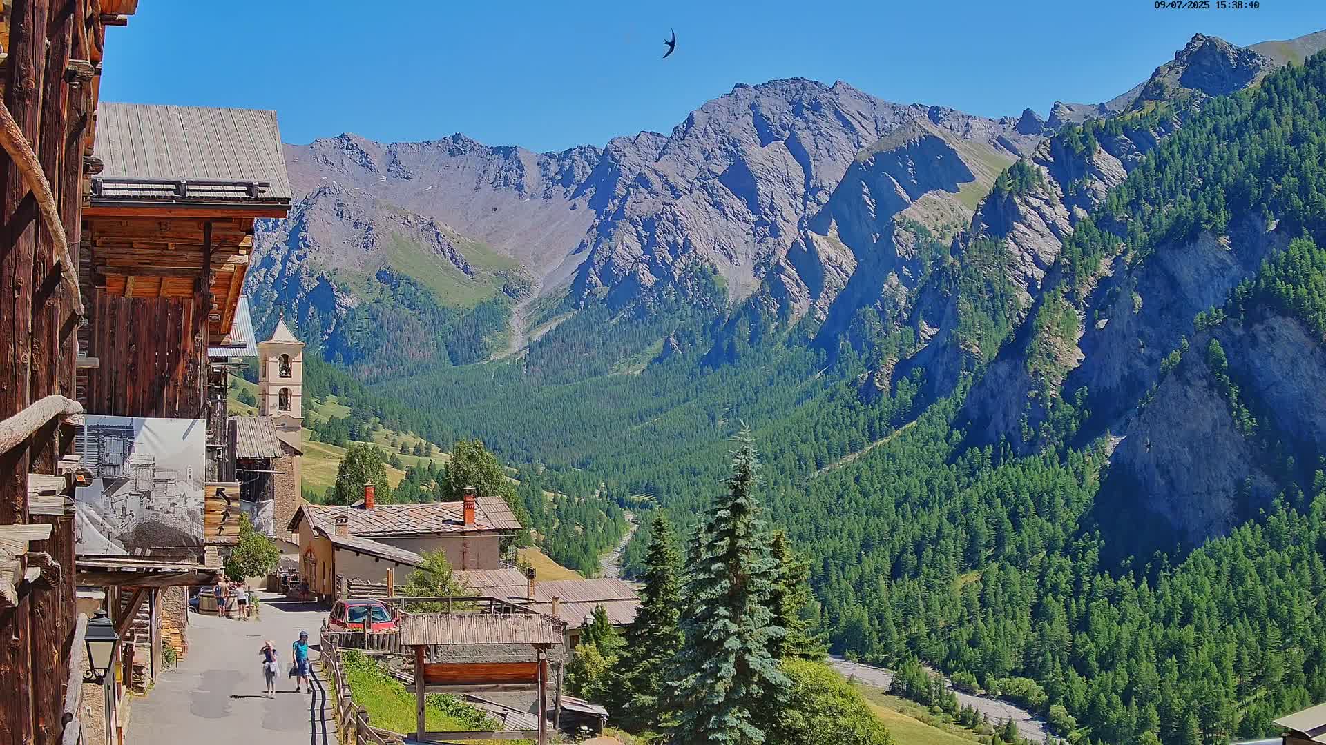 Saint-Véran Village Live Cam - Briancon, Hautes-Alpes, Provence-Alpes-Cote d’Azur, France