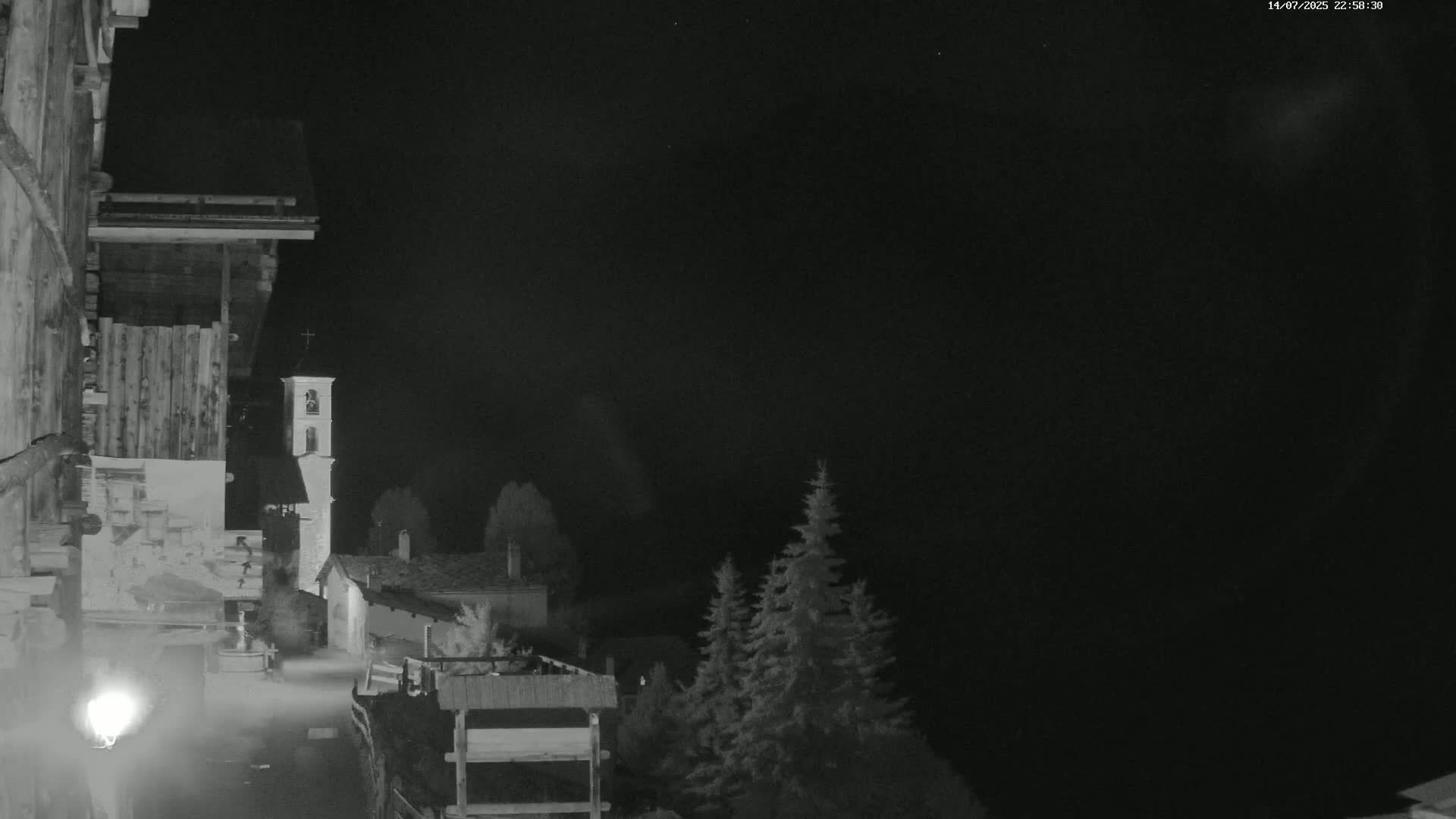 Saint-Véran Village Live Cam - Briancon, Hautes-Alpes, Provence-Alpes-Cote d’Azur, France