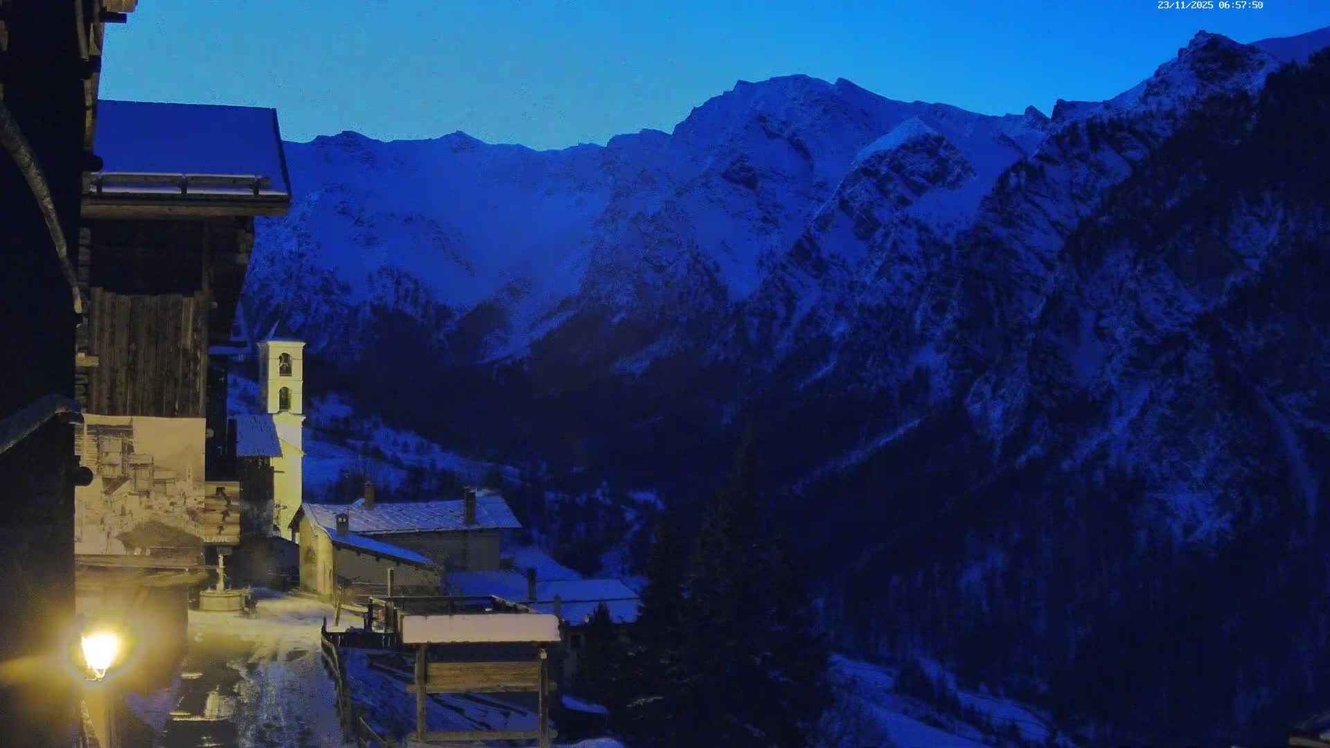 Saint-Véran Village Live Cam - Briancon, Hautes-Alpes, Provence-Alpes-Cote d’Azur, France